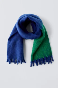 Niños ZARA 6 - 14 Años·Accesorios|6 - 14 Años·Accesorios<BUFANDA MAXI FLECOS