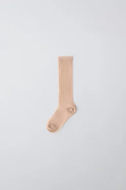Niños ZARA 6 - 14 Años·Ropa Interior / Calcetines<CALCETÍN ALTO