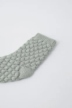 Niños ZARA 0 - 6 Meses·Punto|0 - 6 Meses·Ropa Interior / Pijamas<CALCETÍN TEXTURA CON LANA