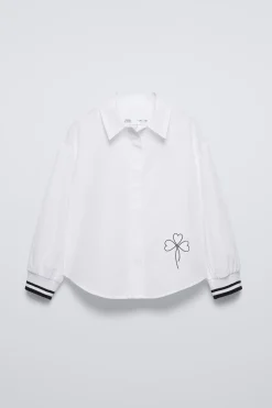 Niños ZARA 6 - 14 Años·Blusas / Camisas<CAMISA BORDADO PUÑO RIB
