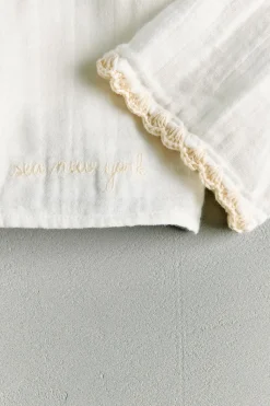 Niños ZARA 6 - 14 Años·Blusas / Camisas<CAMISA CUELLO ESTAMPADO - SEA NY