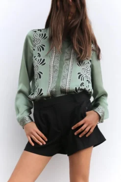 Discount CAMISA ESTAMPADA SATINADA Mujer Camisas / Blusas