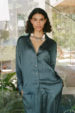 Clearance CAMISA SATINADA EFECTO ARRUGADO Mujer Camisas / Blusas