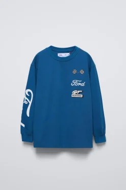 Niños ZARA 6 - 14 Años·Camisetas<CAMISETA BORDADO FORD MUSTANG ©