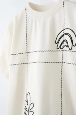 Niños ZARA 6 - 14 Años·Camisetas<CAMISETA BORDADOS