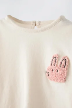 Niños ZARA 6 - 18 Meses·Camisetas|6 - 18 Meses·Camisas<CAMISETA CONEJO RIZO