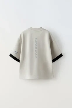 Niños ZARA 6 - 14 Años·Camisetas|6 - 14 Años·Deporte / Chándal<CAMISETA DOBLEMANGA TEXTO RELIEVE