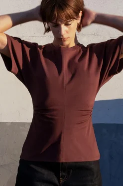 Fashion CAMISETA DRAPEADO LATERAL Mujer Tops / Bodies