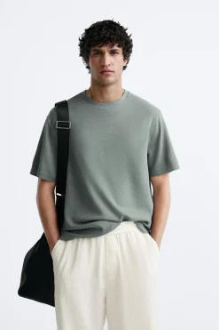 New CAMISETA ESTRUCTURA JACQUARD Hombre Camisetas