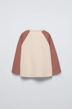 Niños ZARA 1½ - 6 Años·Camisetas|1½ - 6 Años·Camisetas<CAMISETA OVERSIZE MANGA CONTRASTE