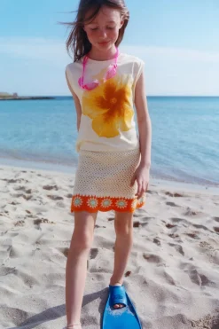 Niños ZARA 6 - 14 Años·Camisetas<CAMISETA SISA ESTAMPADO FLOR