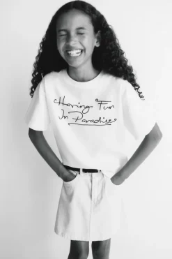 Niños ZARA 6 - 14 Años·Camisetas<CAMISETA TEXTO CORDÓN