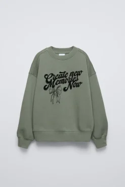 Niños ZARA 6 - 14 Años·Sudaderas<CAMISETA TEXTO FLOCK