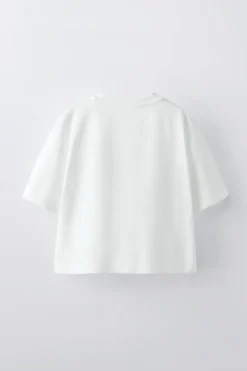 Niños ZARA 6 - 14 Años·Camisetas<CAMISETA TEXTO RELIEVE