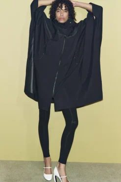 Clearance CAPA OVERSIZE WATER REPELLENT ZW COLLECTION Mujer Abrigos / Anoraks
