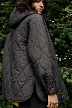 Clearance CAZADORA ACOLCHADA CAPUCHA Mujer Chaquetas / Cazadoras