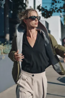 Discount CAZADORA ACOLCHADA CAPUCHA WATER REPELLENT Mujer Chaquetas / Cazadoras