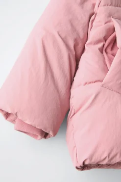 Niños ZARA 6 - 18 Meses·Abrigos / Buzos<CAZADORA ACOLCHADA CAPUCHA