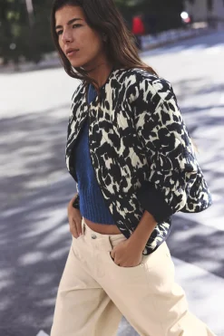 Online CAZADORA ACOLCHADA ESTAMPADO ANIMAL Mujer Chaquetas / Cazadoras