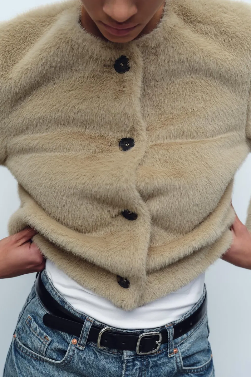 New CAZADORA CORTA EFECTO PELO Mujer Chaquetas / Cazadoras