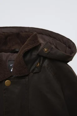 Niños ZARA 6 - 14 Años·Abrigos|6 - 14 Años·Abrigos<CAZADORA ENCERADA CAPUCHA DESMONTABLE