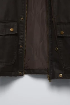 Niños ZARA 6 - 14 Años·Abrigos|6 - 14 Años·Abrigos<CAZADORA ENCERADA CAPUCHA DESMONTABLE