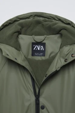 Niños ZARA 6 - 14 Años·Abrigos<CAZADORA ENGOMADA WATER REPELLENT