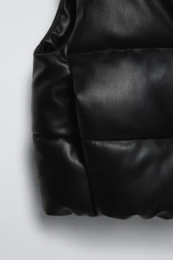 Niños ZARA 6 - 14 Años·Abrigos<CHALECO ACOLCHADO EFECTO PIEL