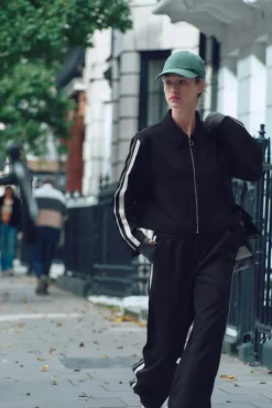 New CHAQUETA BANDA LATERAL Mujer Chaquetas / Cazadoras