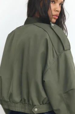 Sale CHAQUETA BOMBER CROP BOLSILLOS Mujer Chaquetas / Cazadoras