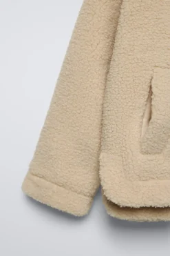 Niños ZARA 6 - 14 Años·Abrigos<CHAQUETA BORREGUILLO