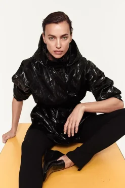 Outlet CHAQUETA CORTA CAPUCHA ZW COLLECTION Mujer Chaquetas / Cazadoras