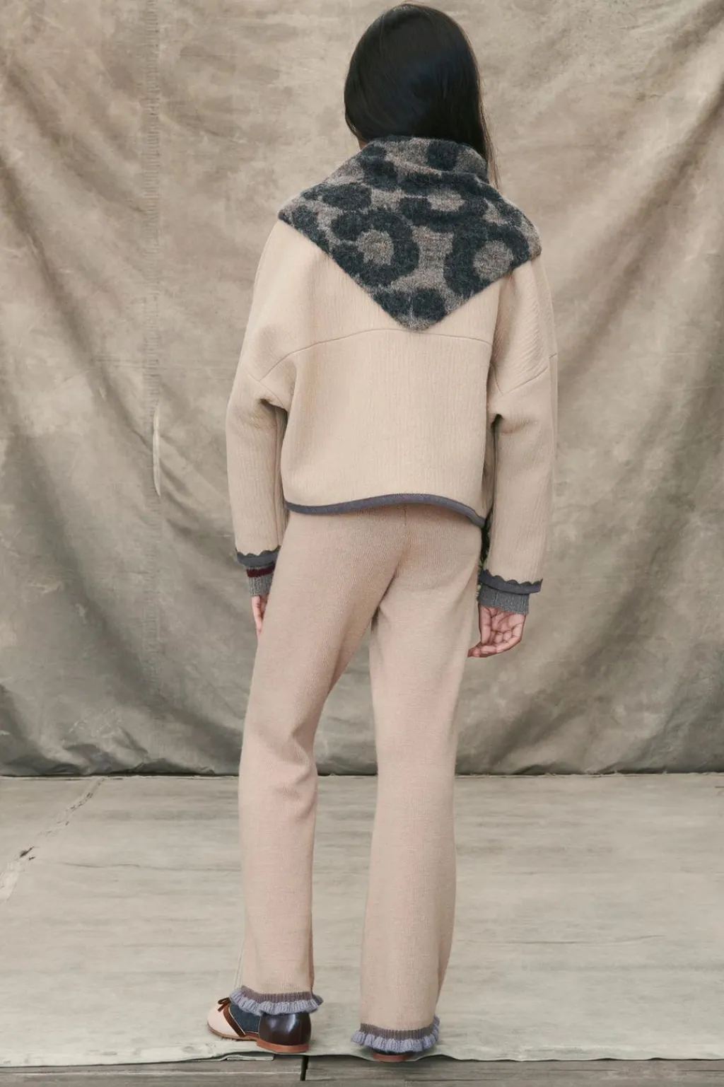 Niños ZARA 6 - 14 Años·Abrigos<CHAQUETA CORTA CON LANA LIMITED EDITION