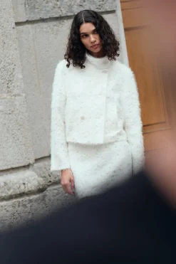 Best CHAQUETA CORTA CRUZADA ABALORIOS Mujer Chaquetas / Cazadoras