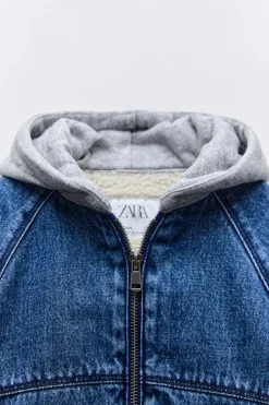 Niños ZARA 1½ - 6 Años·Jeans / Denim|1½ - 6 Años·Abrigos<CHAQUETA DENIM CAPUCHA COMBINADA