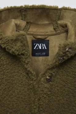 Niños ZARA 6 - 14 Años·Abrigos<CHAQUETA DOBLE FAZ BORREGUILLO