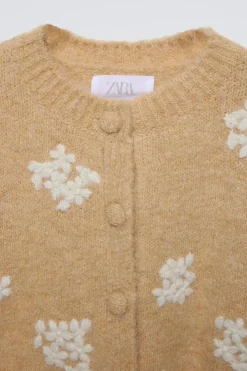 Niños ZARA 6 - 14 Años·Punto<CHAQUETA PUNTO CON LANA FLORES