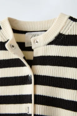 Niños ZARA 6 - 14 Años·Punto<CHAQUETA PUNTO RAYAS BOTONES