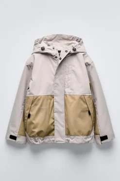 Niños ZARA 6 - 14 Años·Abrigos<CHUBASQUERO COLOR BLOCK WATER REPELLENT