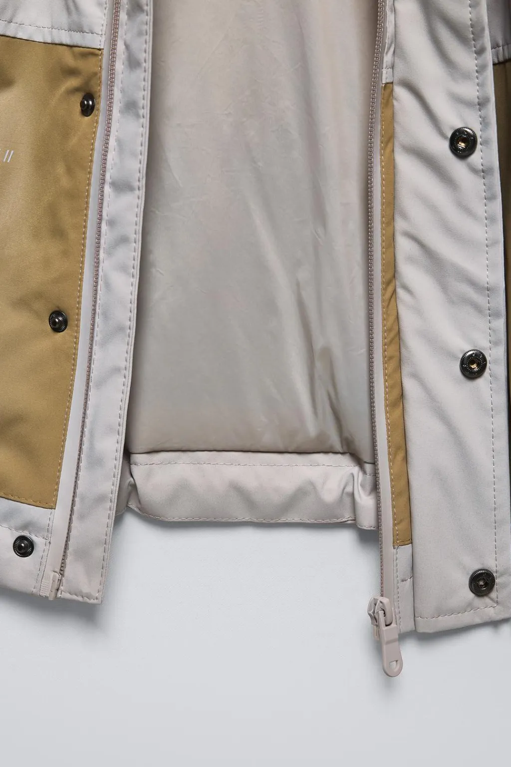 Niños ZARA 6 - 14 Años·Abrigos<CHUBASQUERO COLOR BLOCK WATER REPELLENT