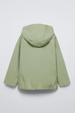 Niños ZARA 6 - 14 Años·Abrigos<CHUBASQUERO LIGERO