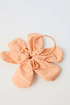 Niños ZARA 1½ - 6 Años·Accesorios|6 - 14 Años·Accesorios<COLETERO FLOR BRILLOS