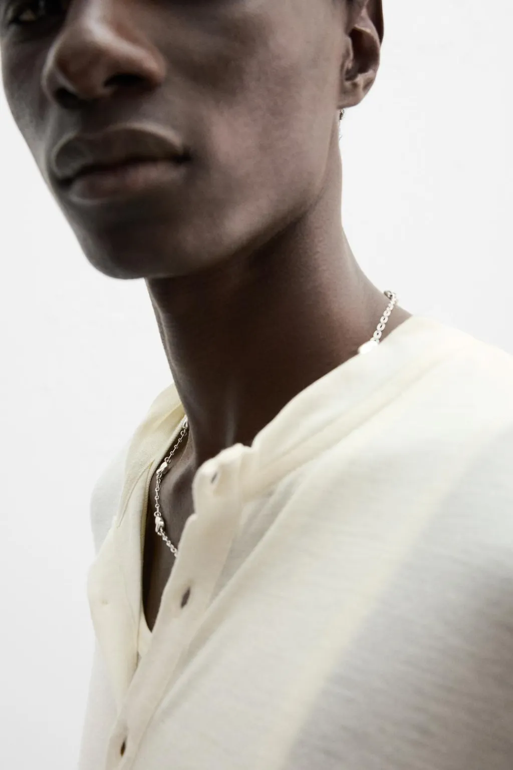 Fashion COLLAR ABALORIOS METÁLICOS X NANUSHKA Hombre Accesorios