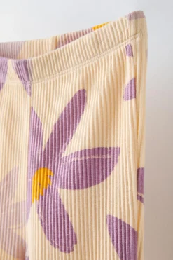 Niños ZARA 1½ - 6 Años·Sudaderas|1½ - 6 Años·Pantalones<CONJUNTO FLORES SUDADERA Y LEGGING FLARE