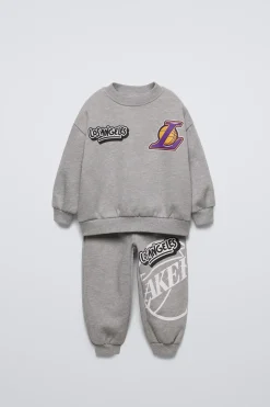 Niños ZARA 1½ - 6 Años·Sudaderas|1½ - 6 Años·Pantalones / Leggings<CONJUNTO SUDADERA Y JOGGER LOS ANGELES LAKERS NBA ©