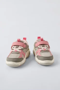 Niños ZARA 1½ - 6 Años·Zapatos|1½ - 6 Años·Zapatos<DEPORTIVO COLORES