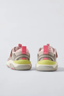 Niños ZARA 1½ - 6 Años·Zapatos|1½ - 6 Años·Zapatos<DEPORTIVO COLORES