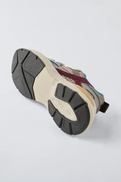 Niños ZARA 1½ - 6 Años·Zapatos|1½ - 6 Años·Zapatos<DEPORTIVO COMBINADO