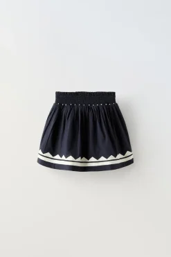 Niños ZARA 6 - 14 Años·Faldas / Bermudas|6 - 14 Años·Total Look<FALDA BORDADOS