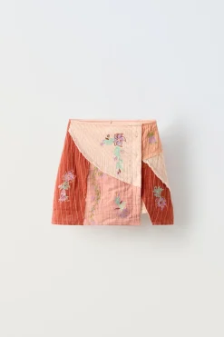 Niños ZARA 6 - 14 Años·Faldas / Bermudas|6 - 14 Años·Total Look<FALDA BORDADOS PATCHWORK